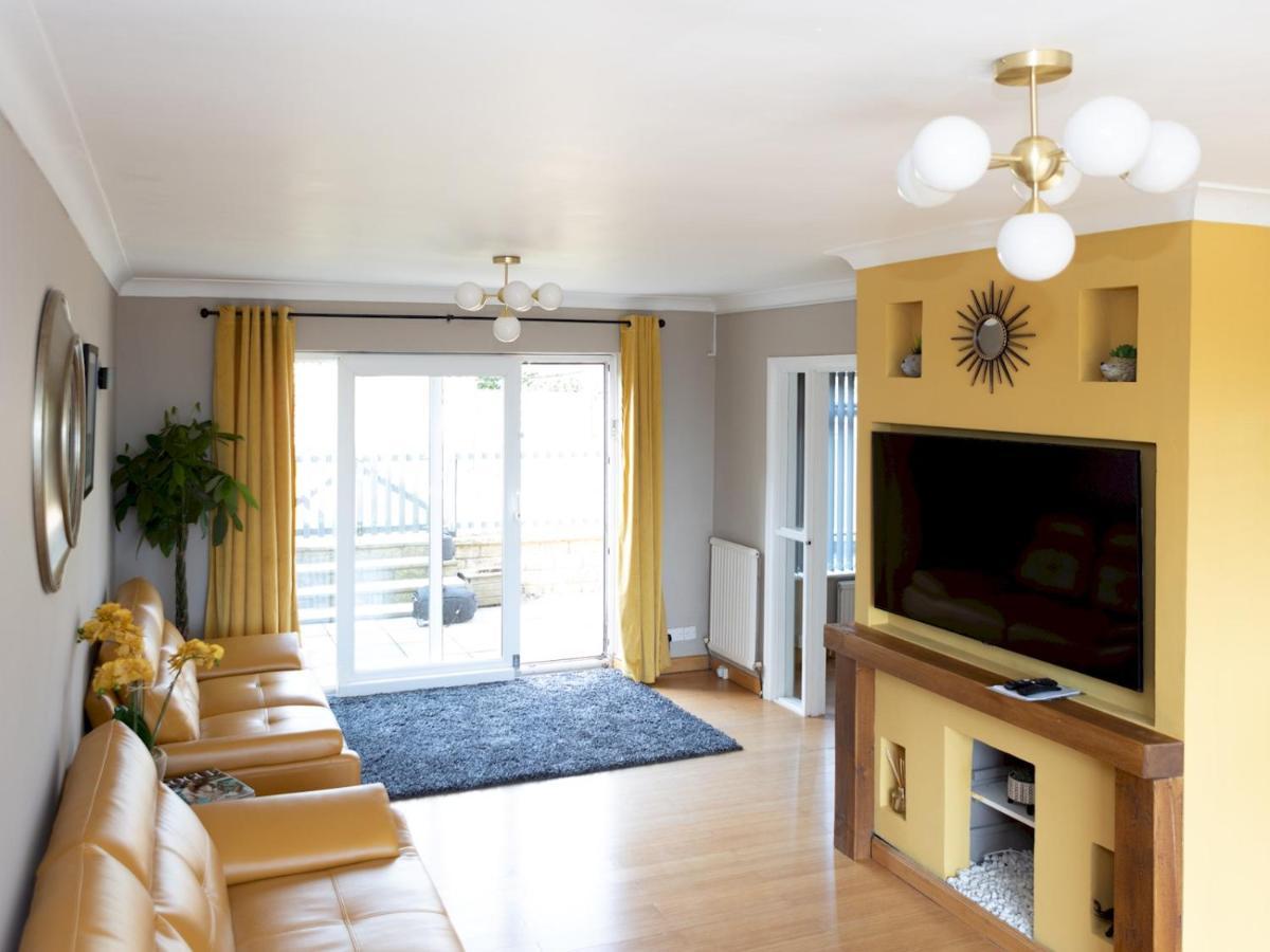 Pass The Keys Amazing 4 Bedroom Property- Hot Tub & Sea Views Scarborough Zewnętrze zdjęcie