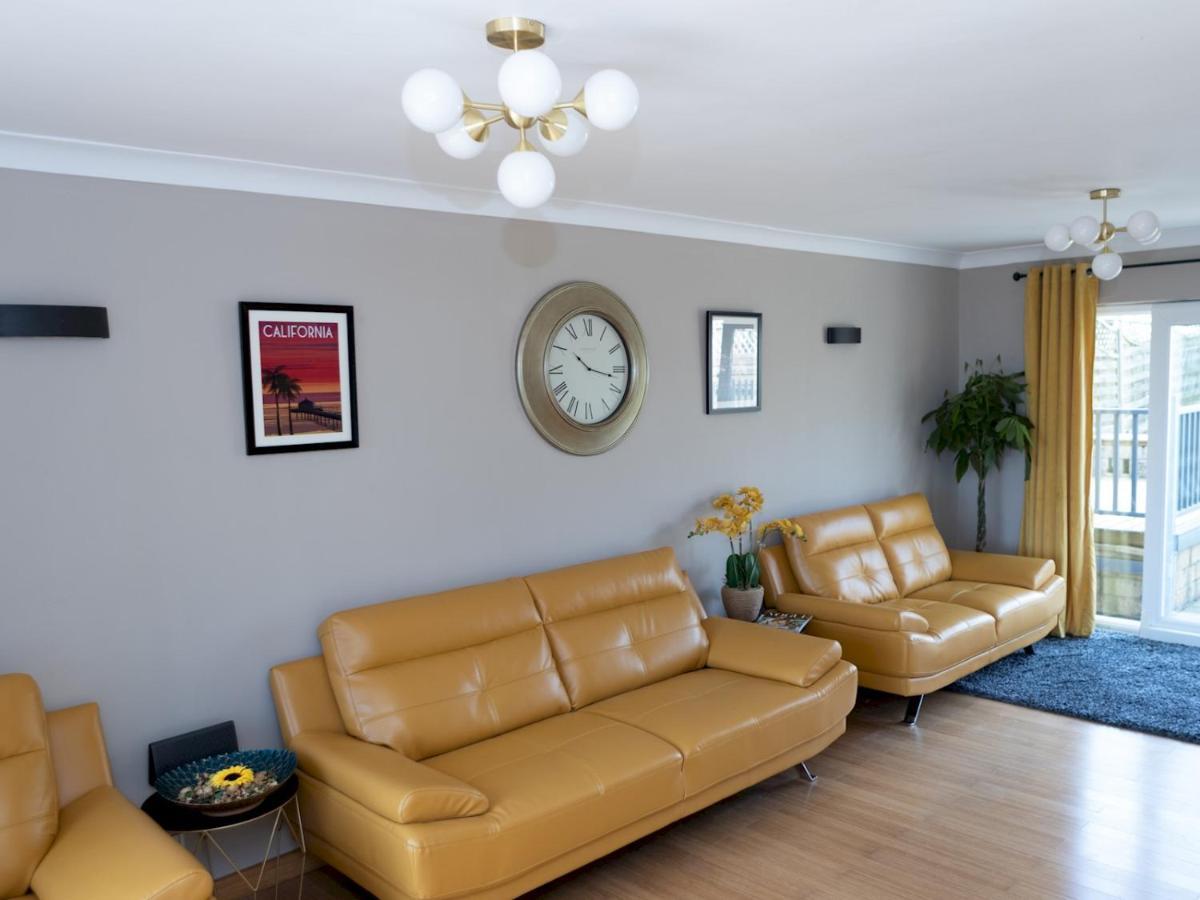 Pass The Keys Amazing 4 Bedroom Property- Hot Tub & Sea Views Scarborough Zewnętrze zdjęcie