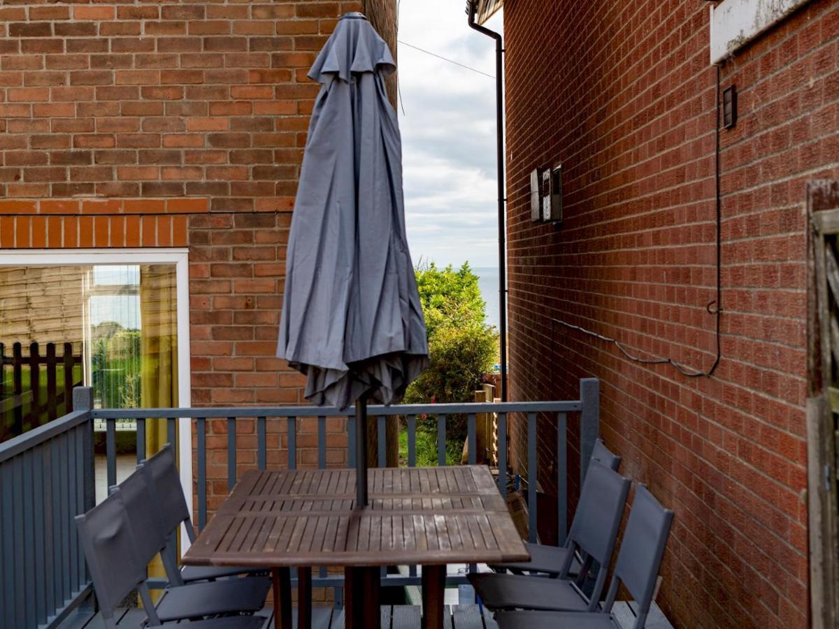 Pass The Keys Amazing 4 Bedroom Property- Hot Tub & Sea Views Scarborough Zewnętrze zdjęcie